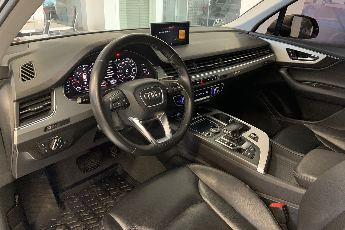Q7