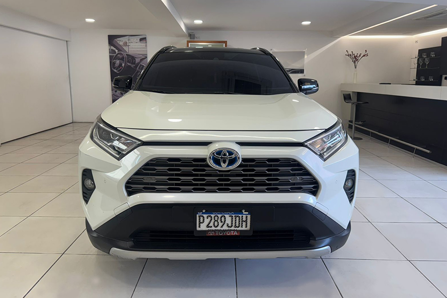 RAV4