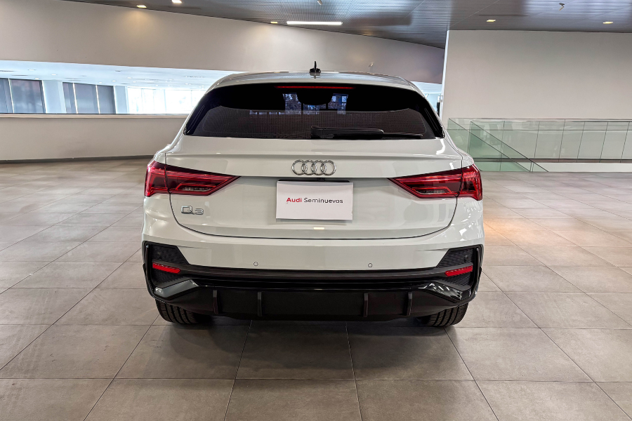 Q3 Sportback S-line