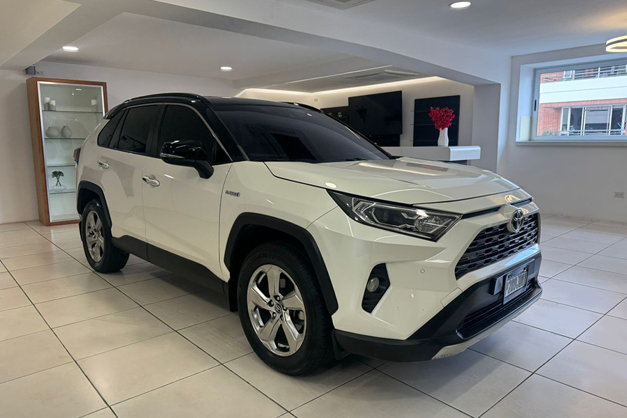 RAV4