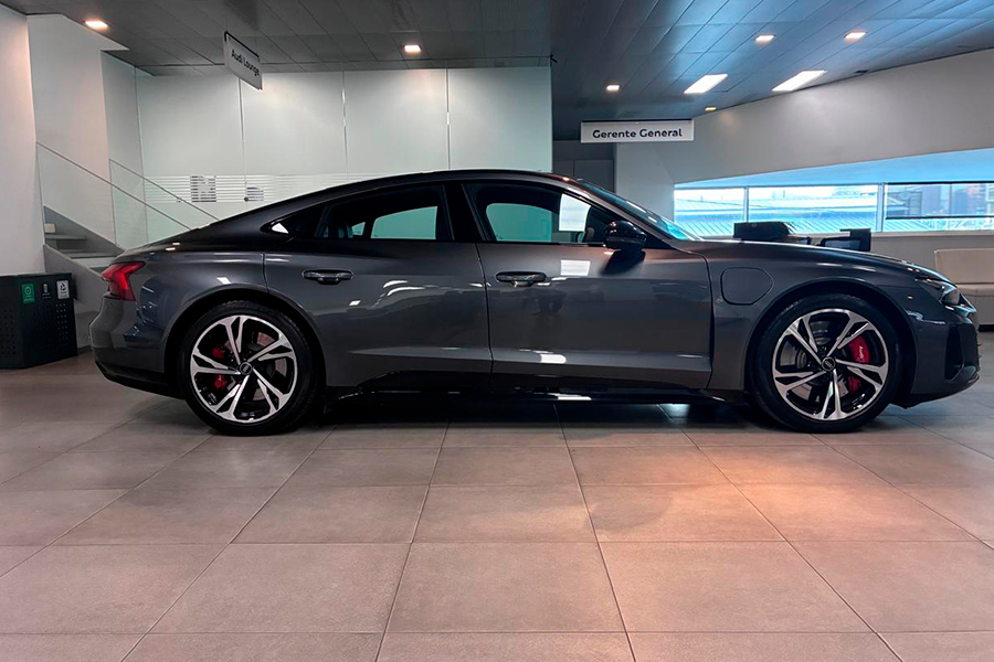 RS e-tron GT (PREVIA CITA)