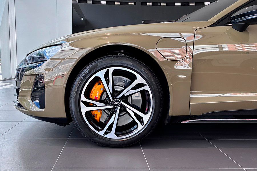 RS E-tron GT quattro
