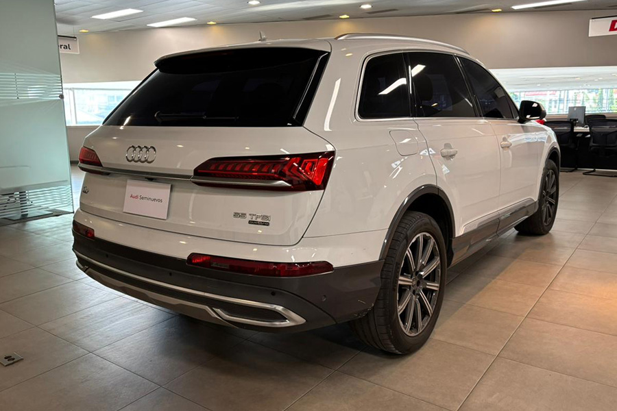 Q7