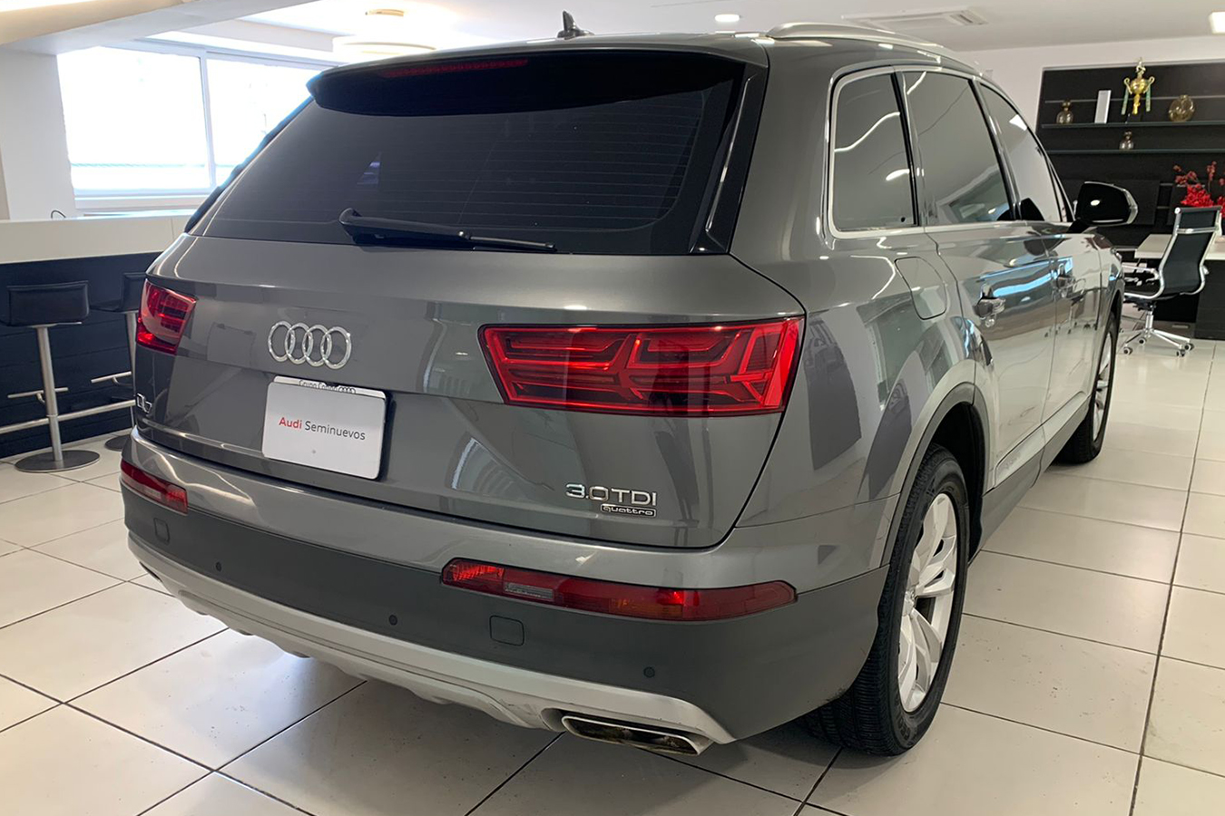Q7