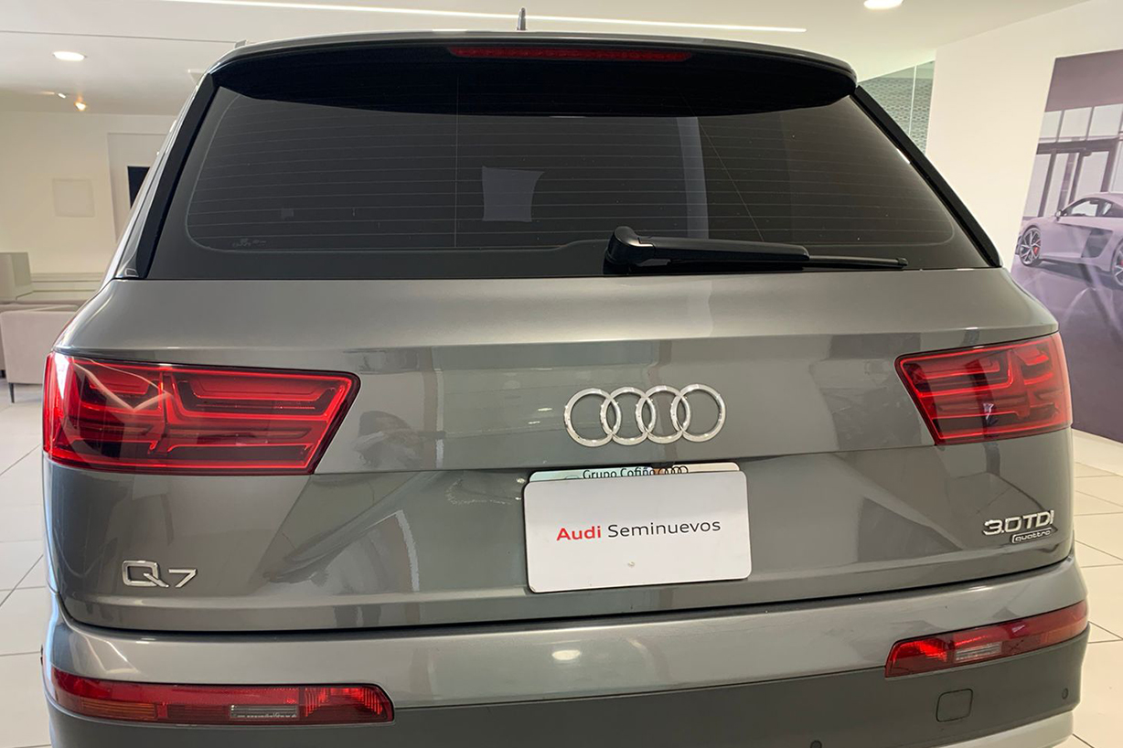 Q7
