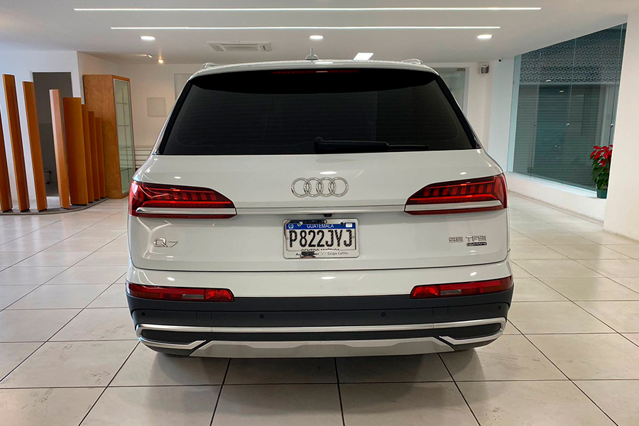 Q7