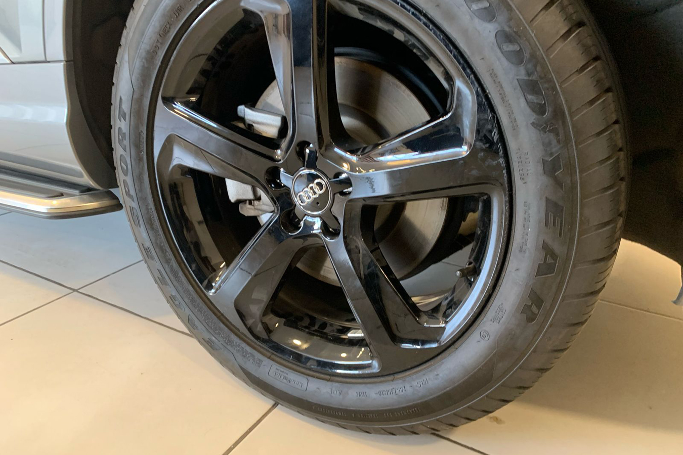 Q7