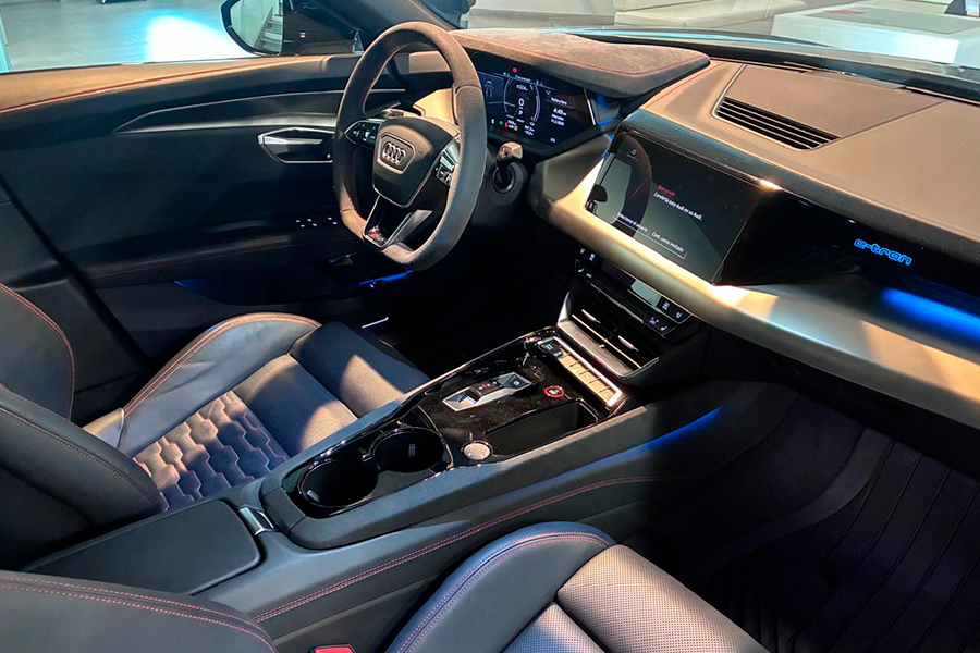 RS e-tron GT (PREVIA CITA)